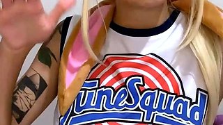 Lovely Blonde With Tight Pussy Masturbate Solo