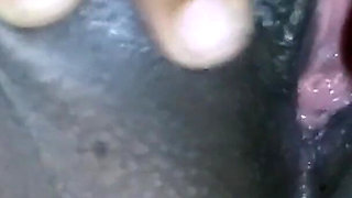 18 Year Old!!fingering!! Amazing Shaved Pussy