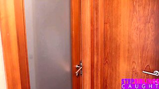 Pussy licking clip with elite Lady Dee and Kate Rich from Step Siblings Caught