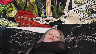 A Horny Russian Neighbor Came Over for Salt but Got a Full Load in Her Pussy!