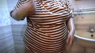 Bada Dodh Wali Cacci - Indian Big ass & Huge Boobs Sexy Hot Aunty Shower in my toilet then i caught her and record & fuck her