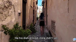 I fuck with my guide in Italy - French Girl