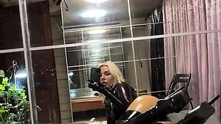 Blonde solo jerking off