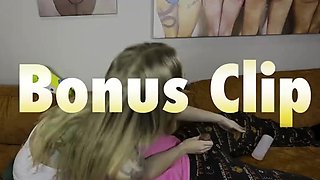 Fetish Nature Films a Fun Handjob Smothering Farting Game