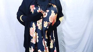 Indian Beautiful Village Housewife Having Sex In The Room - Clear Hindi Audio