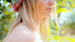 Cute European MILF model passion posing