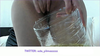 Talk- Pee- Pee- Close up- Urine- Pee- Turkish MILF- Turkish Porn- Turk Reveal