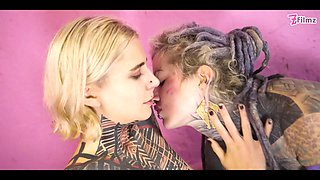 Alt woman strap-on lezzie fucking tattooed wild joy