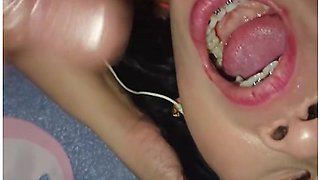 Homemade Cumshot In Mouth