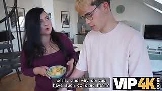 Hairy Pussy Czech MILF Gets Anal Creampie