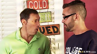 Slut College's Queen Of Boobs With Tasha Reign, Daniel Hunter, Katrina Jade - Brazzers