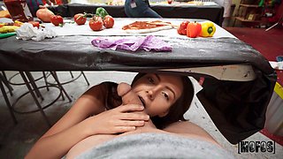 Tempting Culinary Delights with Serena Hill’s Irresistible Curves