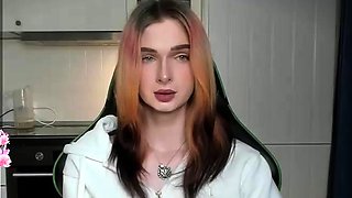 Jerking off shemale tranny solo play