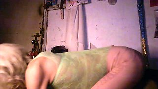 GARGLING AND PLOWING HUMID RICH MAN (COMMENT, LIKE ,SUBSCRIBE AND ADD ME AS A ACQUAINTANCE FOR MORE PERSONALIZED MOVIES AND REAL LIFE HOOK UPS)