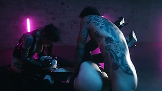 Small Hands and Joanna Angel in a kinky latex threesome