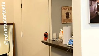 Brunette Tranny jerking in hard dick in solo Webcam