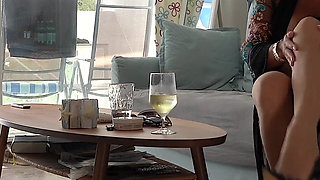 Dildoing in pantyhose