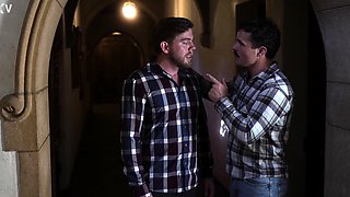 Two Horny Vampire Babes Get DVP and Creampies Hot Foursome