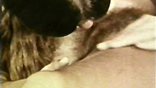 Three Nice Chicks Retro Lesbian Sex