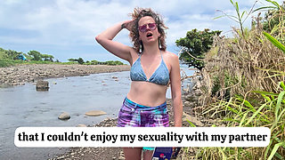 Suzy Wylde's Vlog TAKFT: DIY Bubble Wrap D!ldo Item.