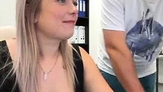 Amateur blonde girlfriend toyed and facialized
