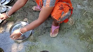 Desi Bhabhi Outdoor Bathroom Fuck - Doggy Style with Long Hair Indian Aunty New Video