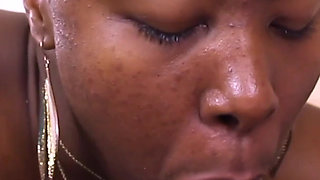 Kenya Jones Sucks a Small Cock and Gets a Huge Facial