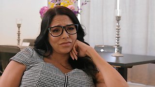 Lesbian Mom Is The Boss