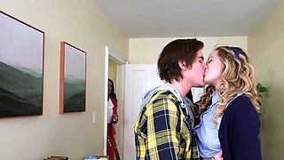 Mom Vs. Girlfriend: Let Your Girlfriend Watch, Your Stepmom