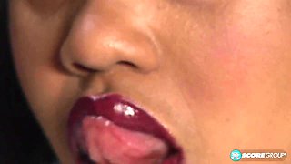 Auto Body - Sunny Dee - XLGirls