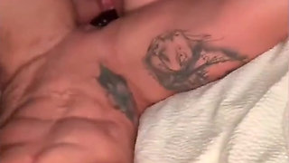 Eckobelle and Simone Steele Play with Big Clits Live