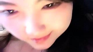 Omege japanese girl with big boobs on cams