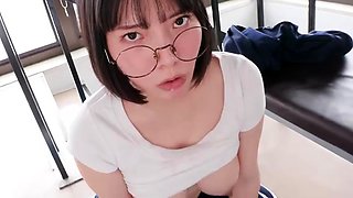 Japanese babe toys pussy