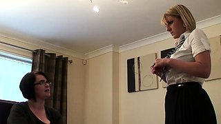 Cute ass licking amateur blonde teen