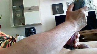 Blubber223s Big Clit Close-Up