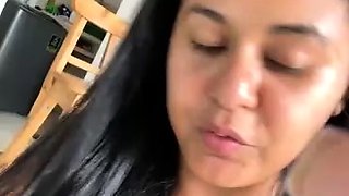 Busty amateur milf masturbates in the shower