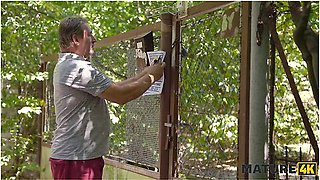 Kinky Giantess Diana Is Having Outdoor Sex With 2 Strangers