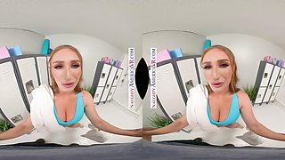 Gym Babe Skylar Snow Wants To Fuck Your Brains Out In The Locker Room