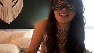 Solo girls masturbate until orgasm for