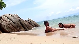 Magia Rosa First Time Blowjob on Thailand Beach - Amateur Outdoor Sex HD