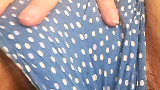 Mom in Bed, Touching Her Hot Pussy to Masturbate Before Bed