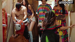 Sophia Leone, Serena Santos & Natalia Nix get wild in Orgy Fiesta