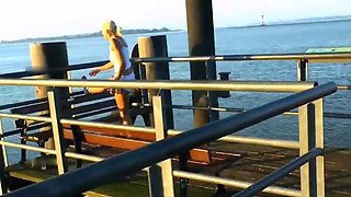 Miley-Weasel - PUBLIC Arschfick statt Fr-hsport