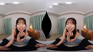 Tempting Japanese coquette exciting VR clip