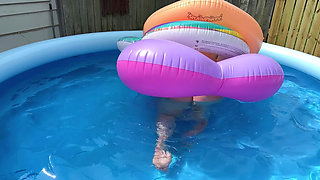 Too Many Pool Tubes! Outdoor Looner Fun