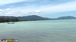 Fantastic Thailand sex vacation: Day 4 - Deserted beach sex video