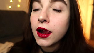 Pale amateur teen brunette Lynn Love