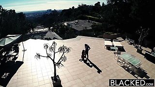 Gambling Flash Brown at big cock scene