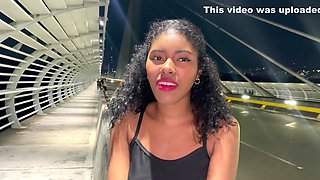 Desconocida Me Da Una Rica Mamada En El Puente De La Novena