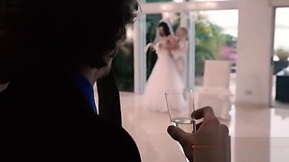 Sexy Bride Pounded By Stranger